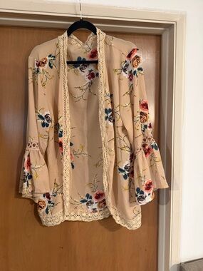 Floral Lace-Trim Open Front Tunic - Cream Floral
